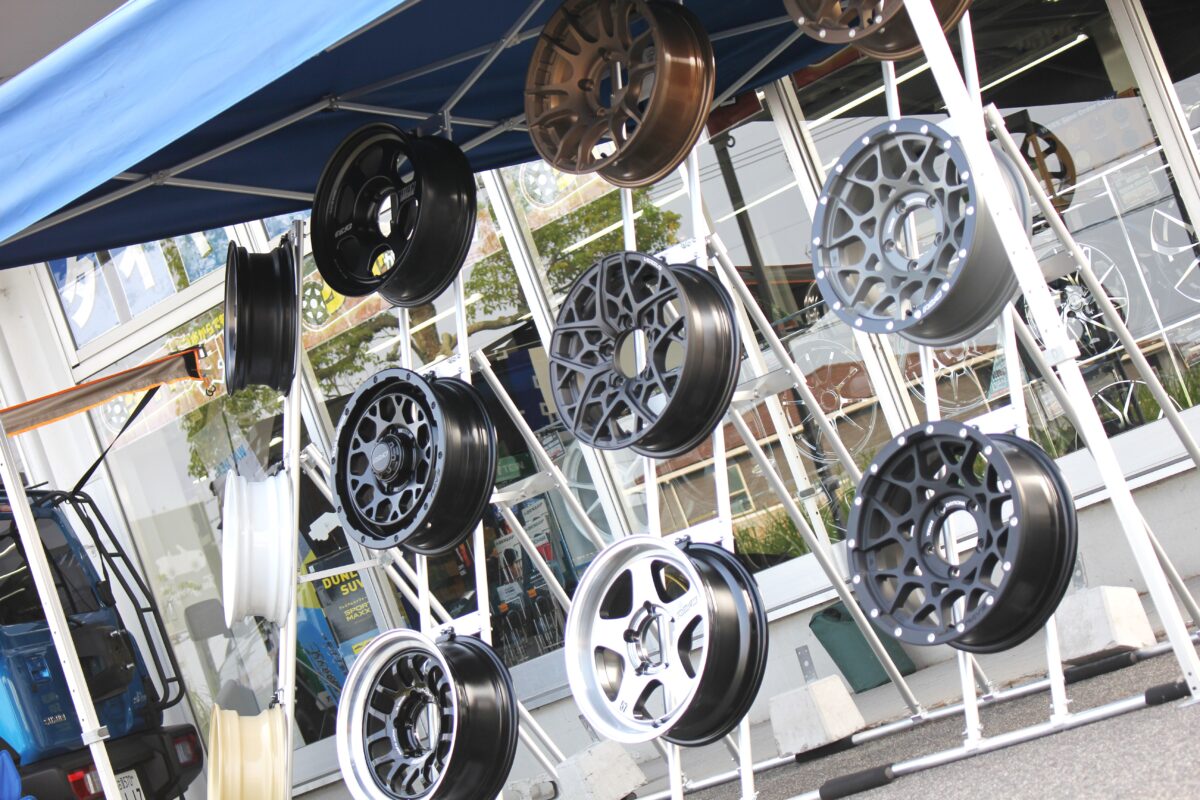 ジムニー　シエラ　ノマド　ホイール　レイズ　RAYS　展示　イベント