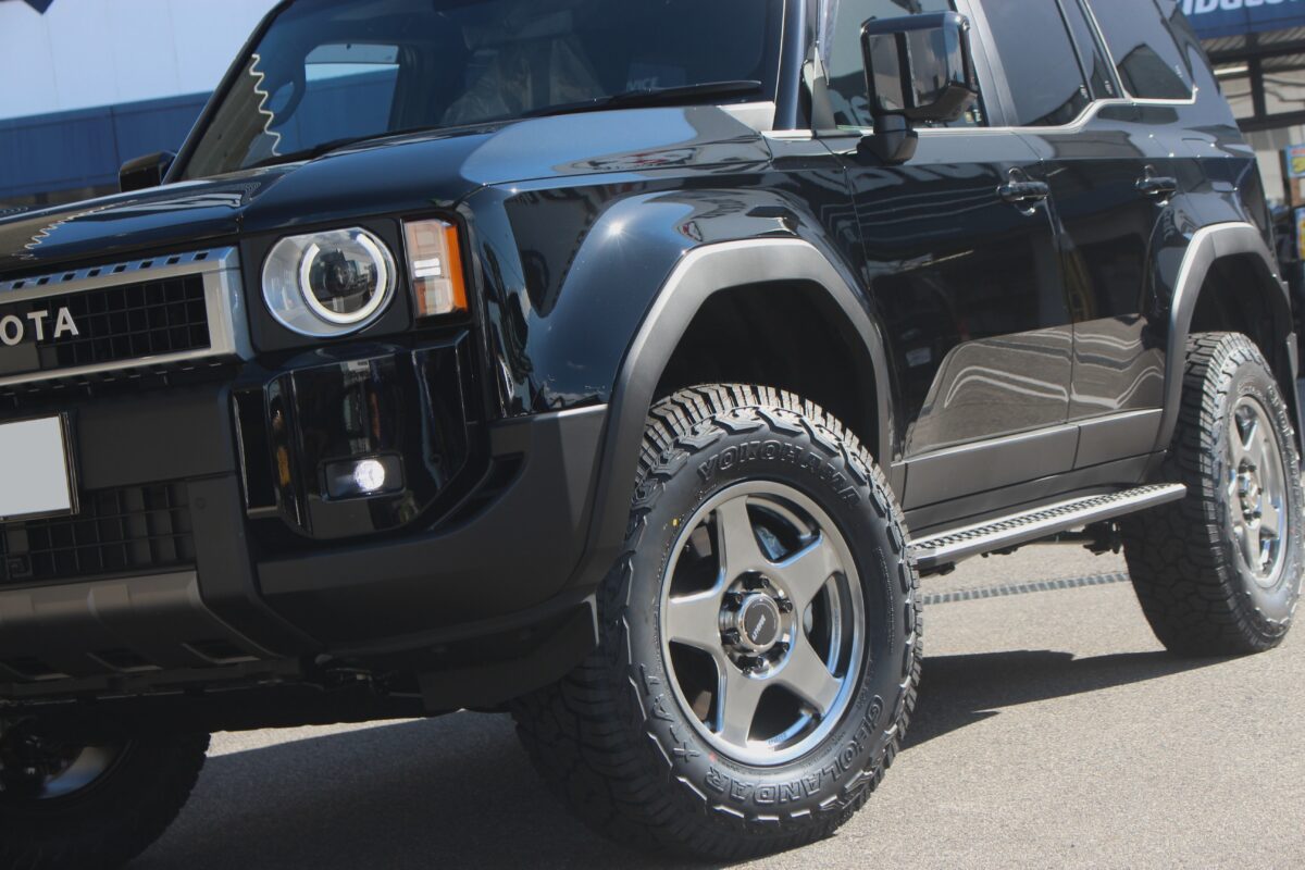 【ランクル250】王道オフ系カスタムへ！ブラッドレーV×ジオランダーX-ATに2インチリフトアップ！！