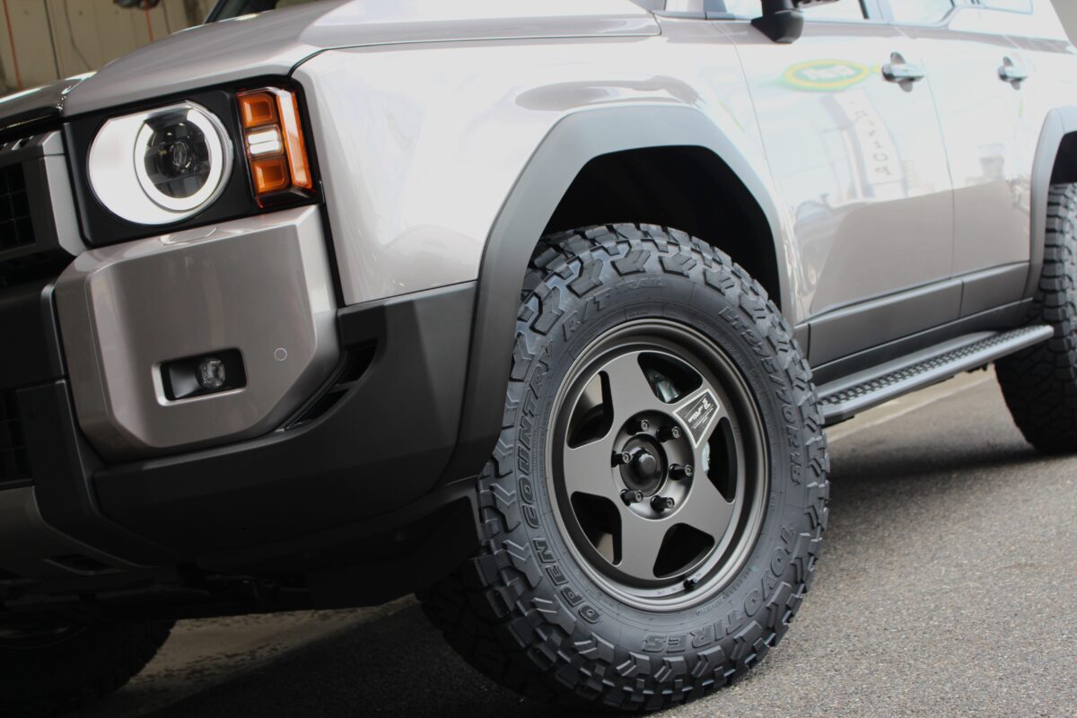 【ランクル250】王道！？ブラッドレーフォージド匠×オプカンRT Trailを即日取り付け！！ ランクル250　ホイール　カスタム　即日取り付け