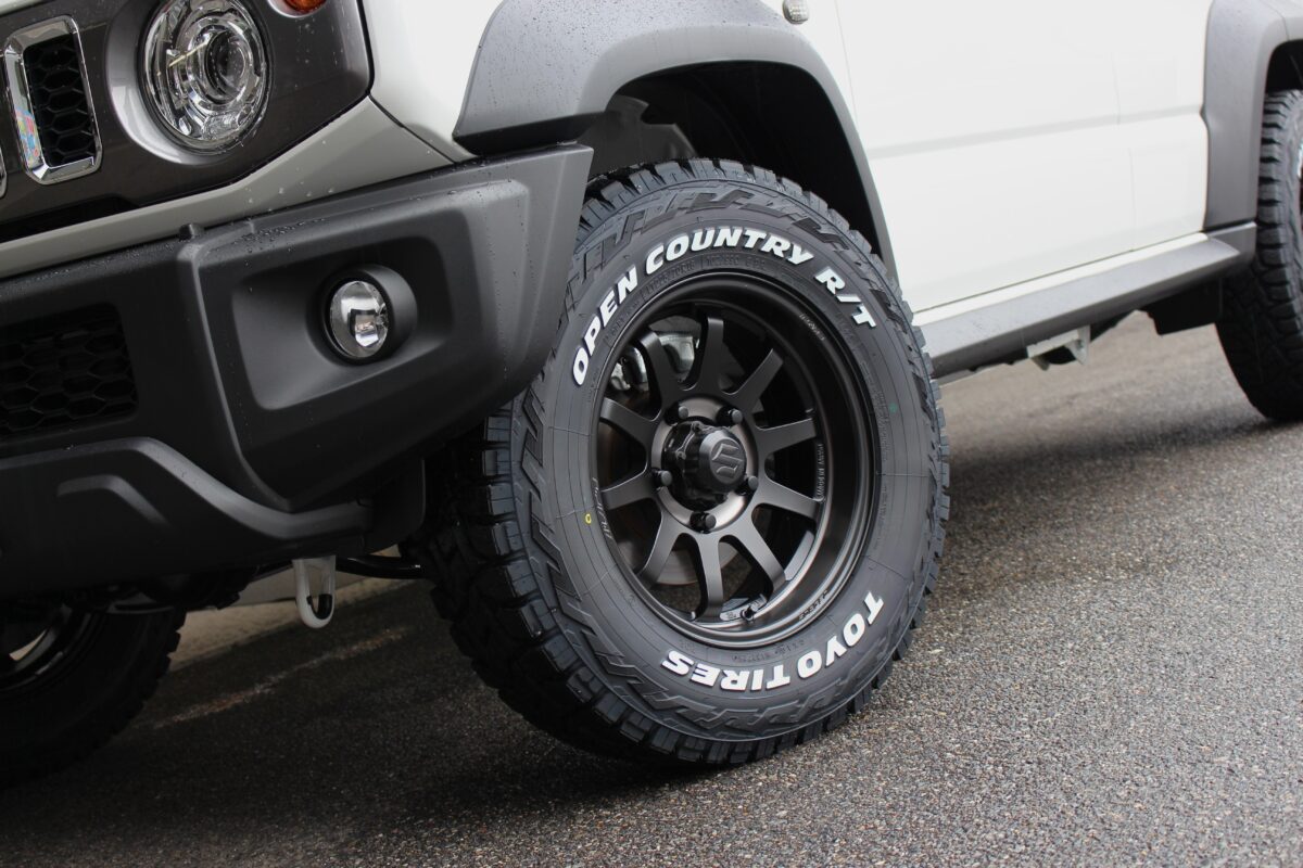 【ジムニーノマド】A-LAP-J2324LIMITED×オプカンRTで即日取り付け!!!サイズは?干渉は?画像でしっかりとお伝えします!!