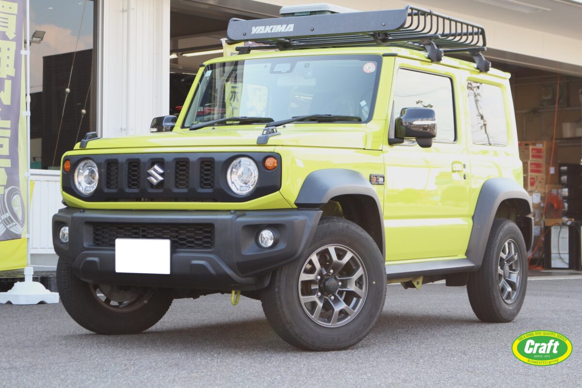 セミグロスブラック/リムヴァーレイポリッシュ/SGB/P　MID ウシャリントバリのBFGOODRICH　ALL-TERRAIN T/A　KO3 の16インチを装着したジムニーシエラ