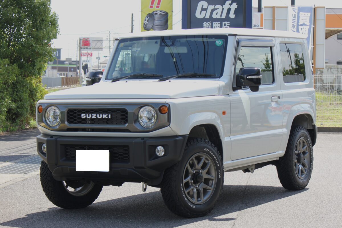 JB64型ジムニーにホワイトレタータイヤの BFグッドリッチ オールテレーン KO3 を装着