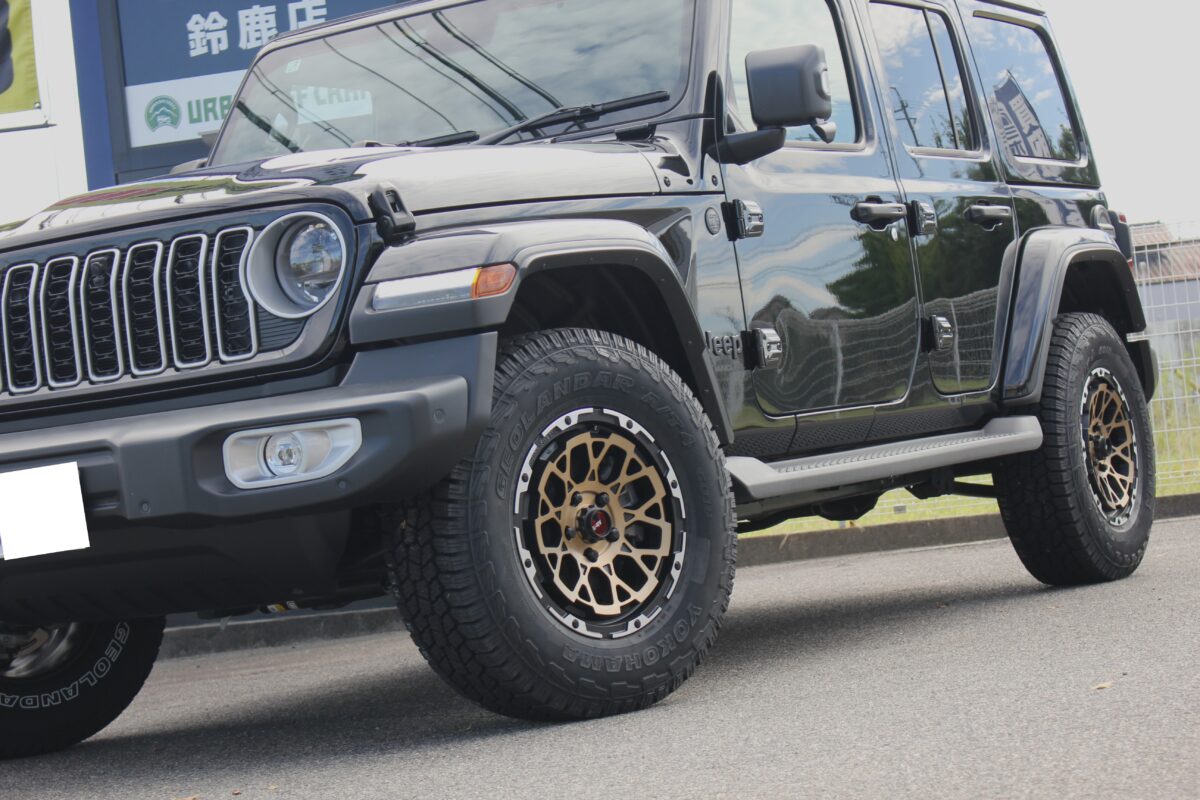 ラングラーに「4×4エンジニアリング エアジー ロックス」と「ヨコハマ ジオランダー A/T4」を装着
