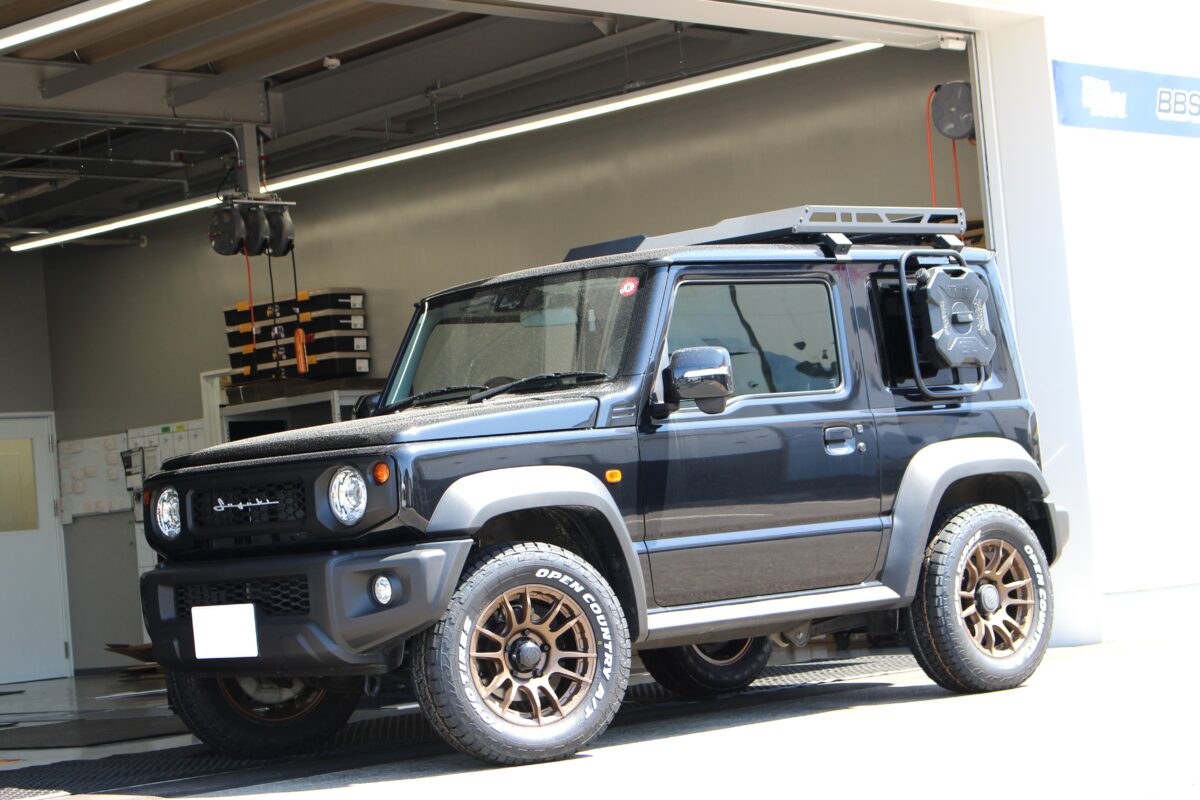 ジムニーシエラにグラムライツを取付