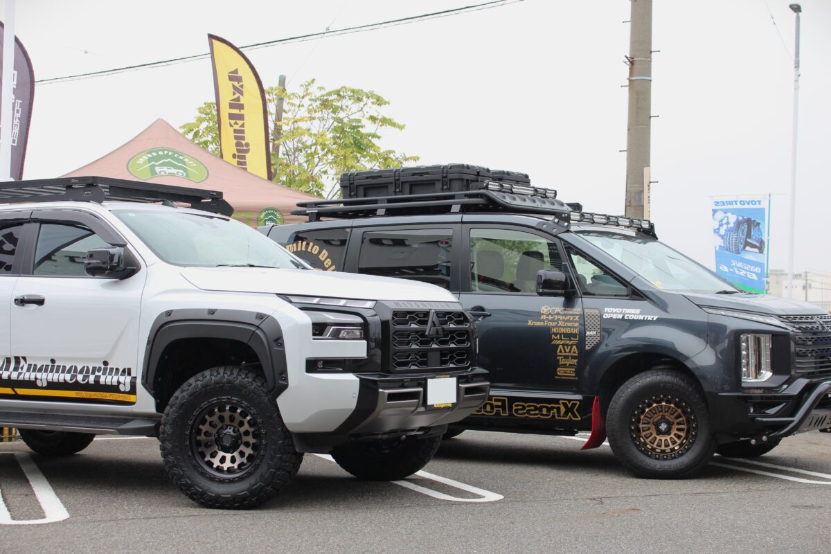 デリカD5 トライトン ランクル250 ランクル70 ホイール カスタム イベント オートフラッグス フォーバイフォーエンジニアリング ブラッドレーV バスターズ2080HD改 即日取り付け