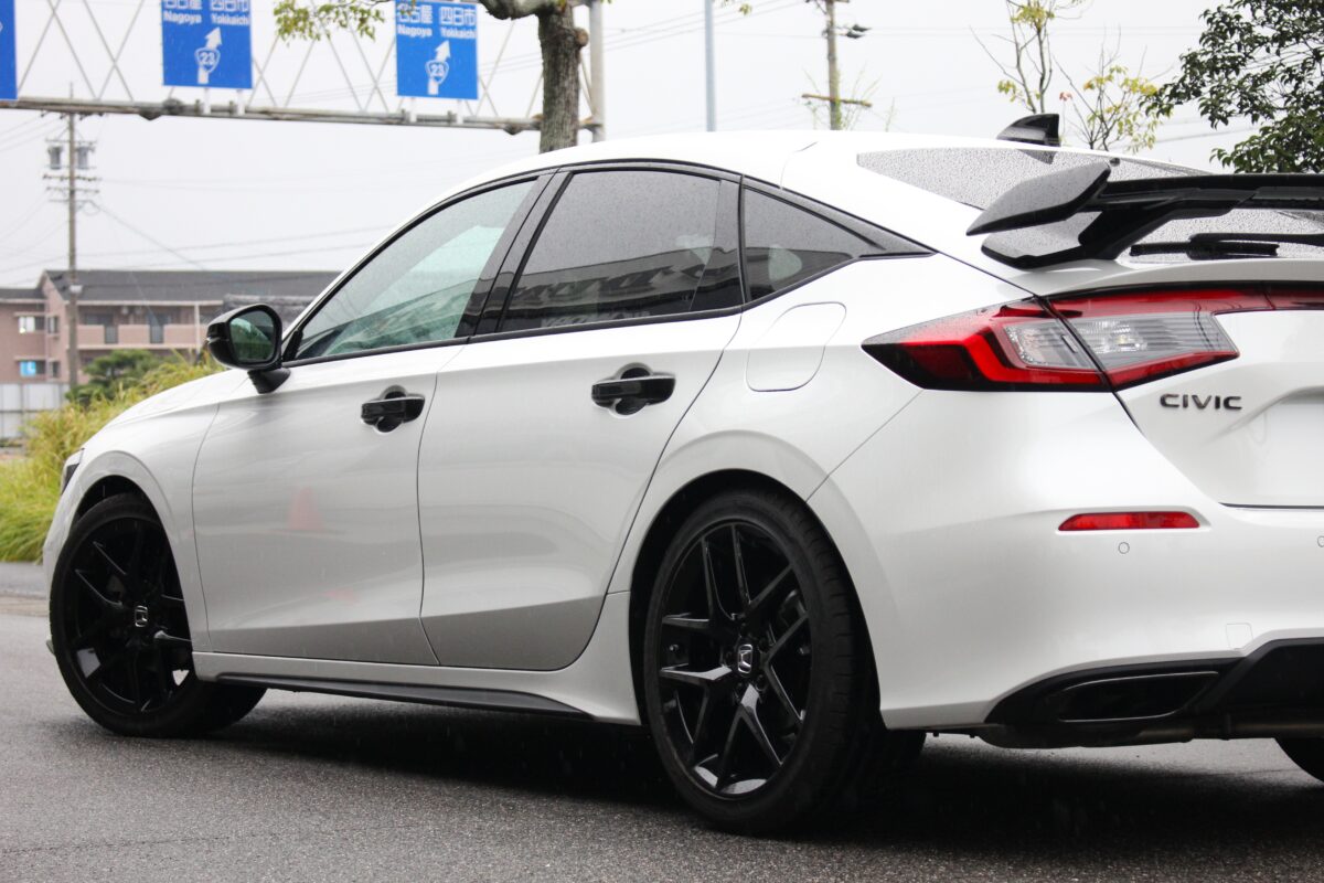 FL1シビックRSにスプーン プログレッシヴスプリングを装着した画像