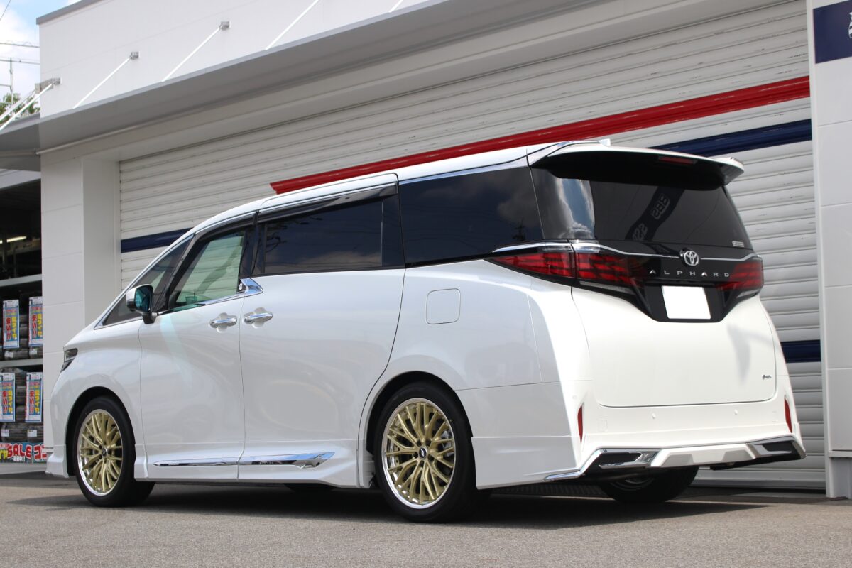 40系アルファードにWORKジーストSTXの特注カラーを取付