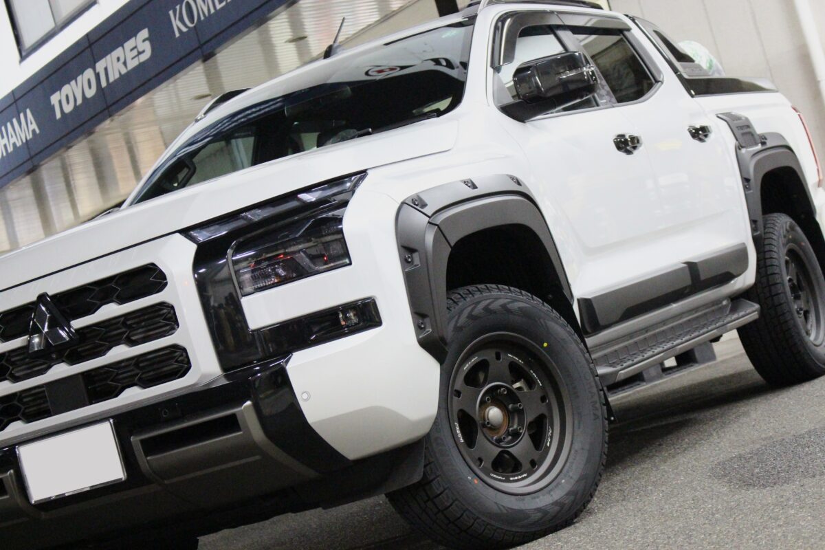 【トライトン】寒波到来！！！RAYS A-LAP05X×アイスガードSUV G075で冬の遠出を楽しみましょう♪