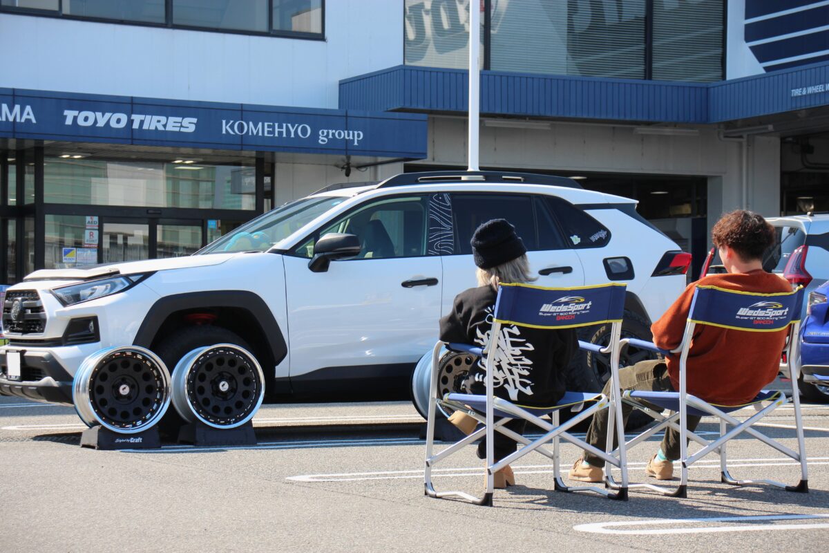 RAV4　スーパースター　SUPERSTAR　ホイール　ロディオドライブLDD-1　18インチ　ランクル２５０　ジムニーシエラ　ジムニーノマド　リアルマッチング　