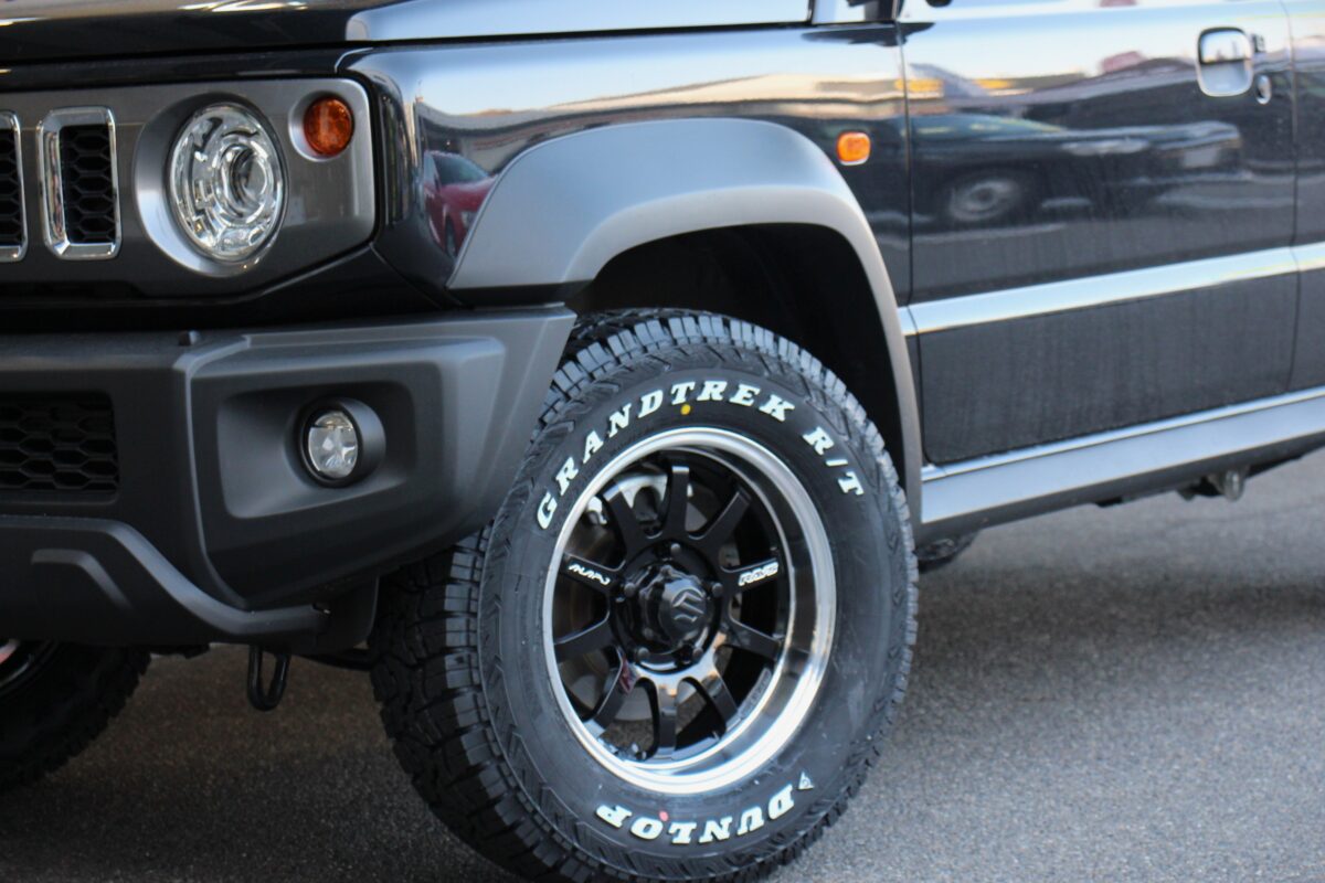 【ジムニーノマド】RAYS A-LAP-Jを即納でインストール！新作グラントレックRT/01との組み合わせで装着です☆彡