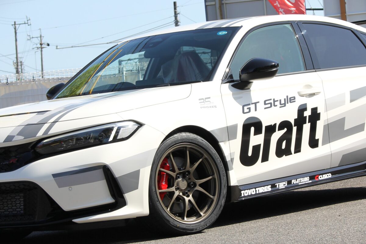 FL5シビックタイプRの純正車高ツライチカスタム