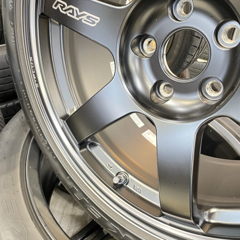 中古 RAYS VOLK TE37 レイズ ファルケン