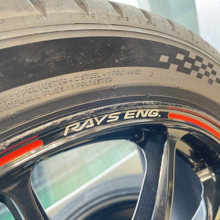 レイズ VOLK ZE40 ミシュラン PS5 スイフトスポーツ